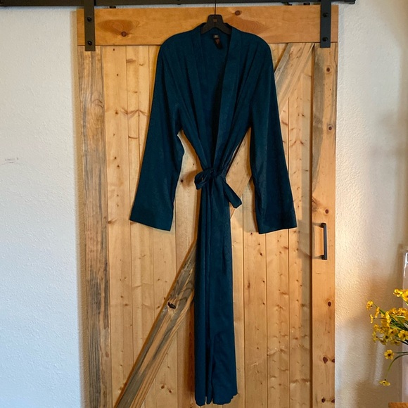 Savage x Fenty Snake Print Emerald Green Robe - Picture 1 of 6